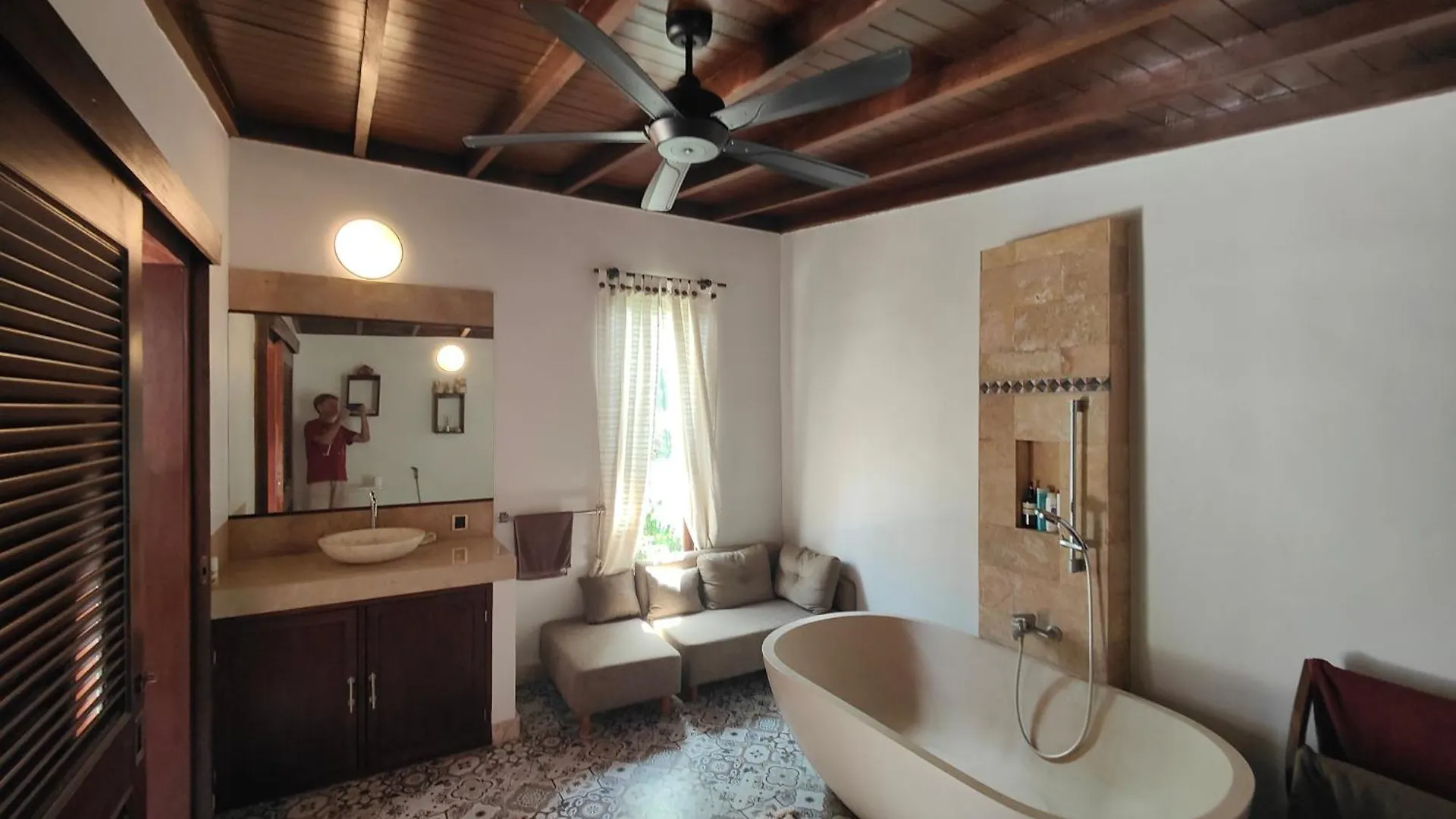 Villa Veyla Seminyak 10 Mins Walk To Beach