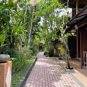 Gasthuis De Puspa, Seminyak