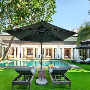 Big & Private 9 Bed, 9 Bath, Viola Villa, Pool, Location Villa